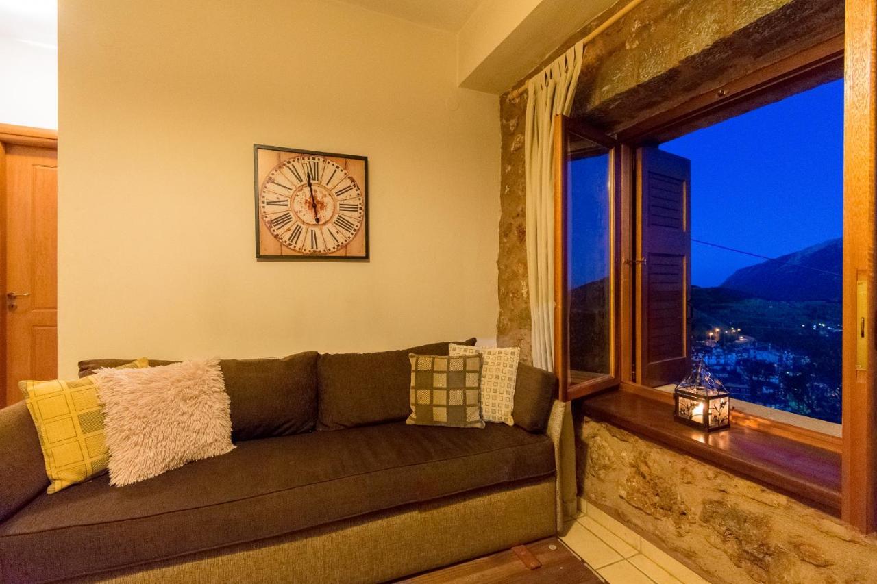 Katsarou Apartments Aráhova Kültér fotó